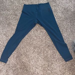 Dark blue Lululemon leggings